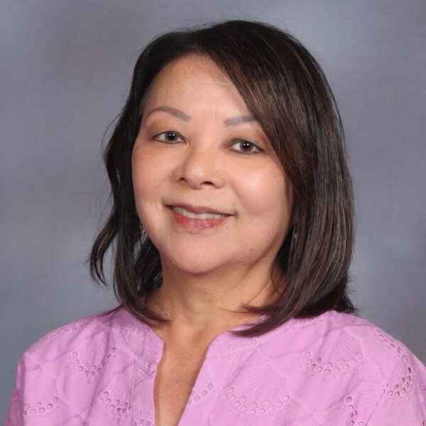 Photo of Erin Yanagisawa Photo of Erin Yanagisawa