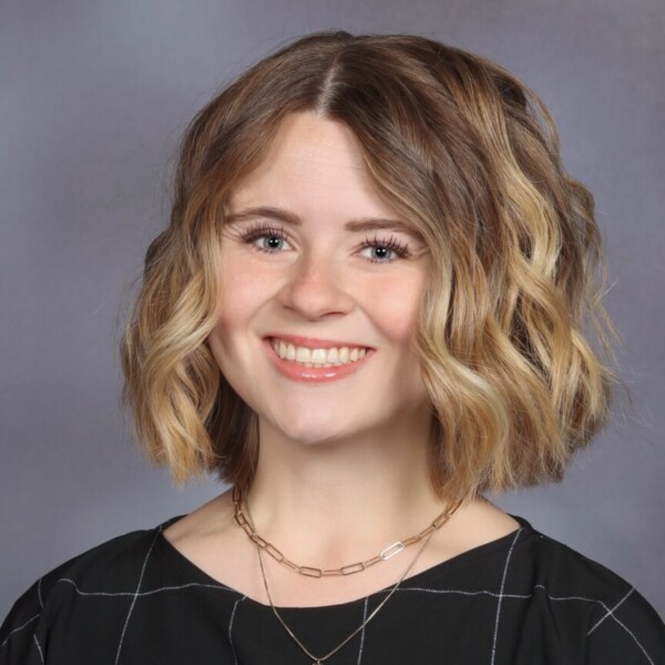 Photo of Halle Cherry Photo of Halle Cherry