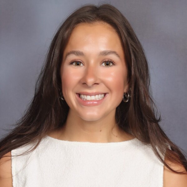 Photo of Lauren Bauer Photo of Lauren Bauer